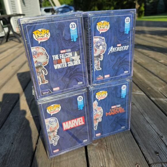 Funko POP "Artist Series Marvel Patriotic Age Art" Lot - Picture 2 of 4